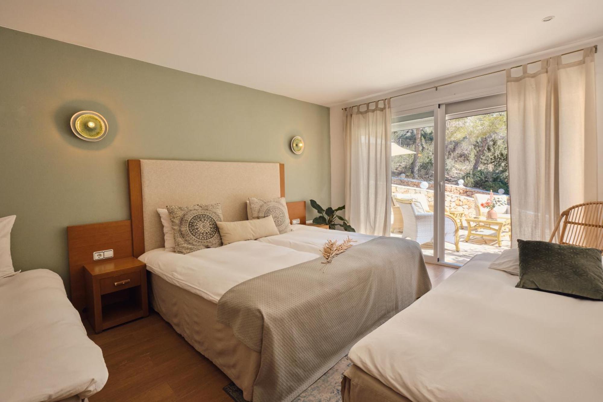 Villa B&M Experience Sant Francesc de s'Estany Exterior photo