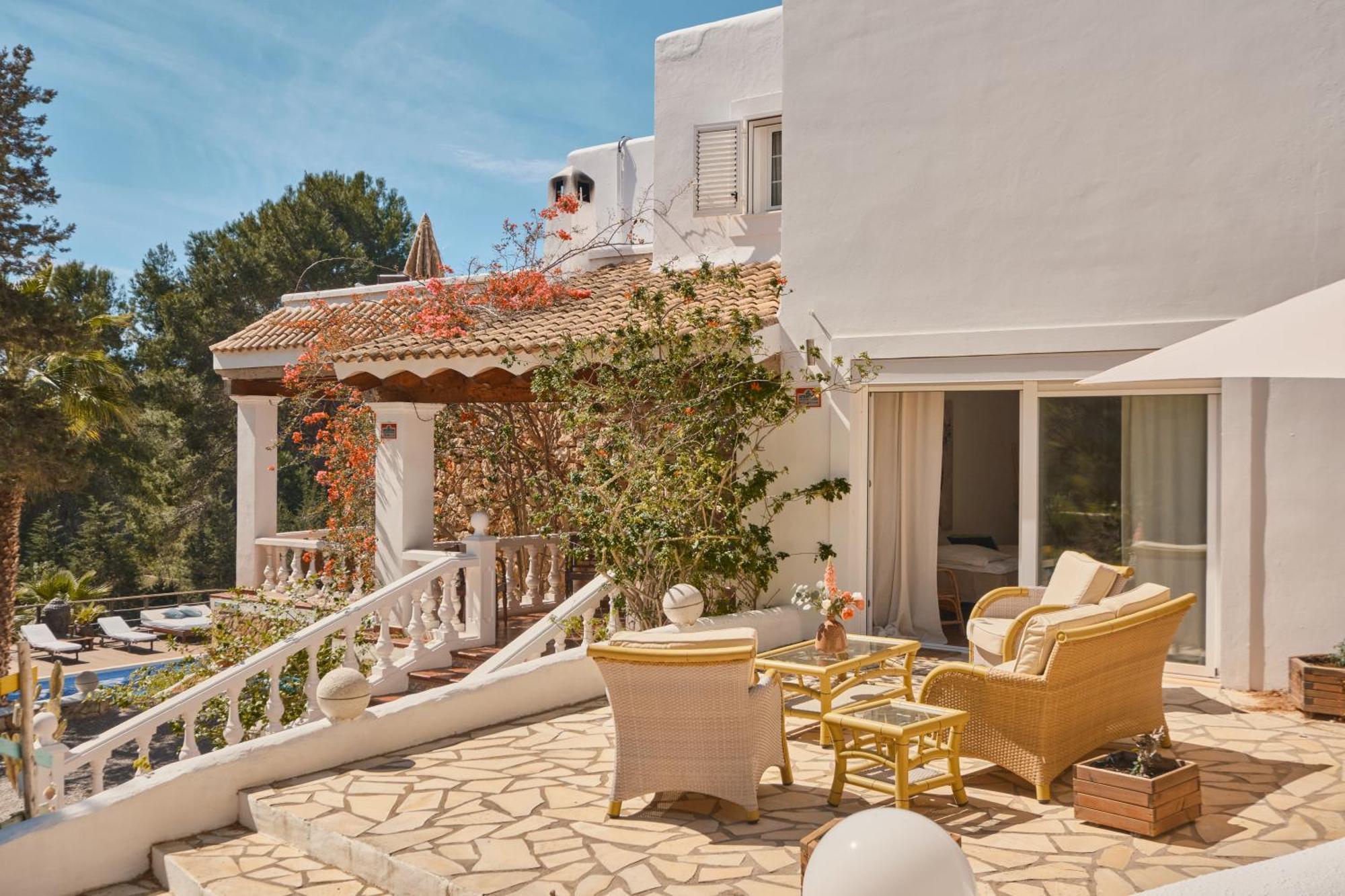 Villa B&M Experience Sant Francesc de s'Estany Exterior photo
