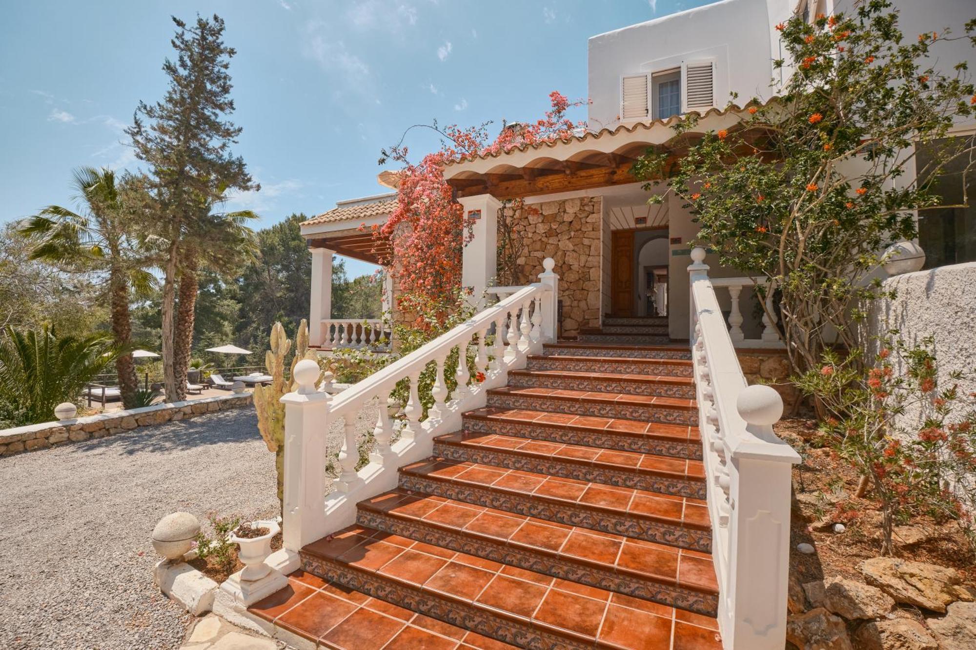 Villa B&M Experience Sant Francesc de s'Estany Exterior photo
